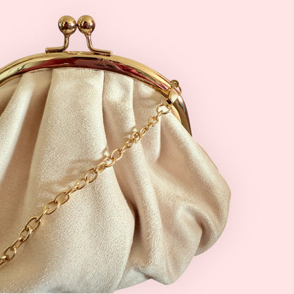 Bolso bombonera color Maquillaje