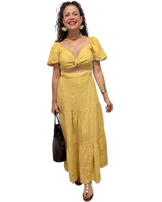 Vestido mostaza cut out